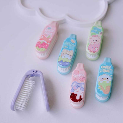 Pastel/Plaid design Comb with Mirror (4 pcs) Net Price Rs.50