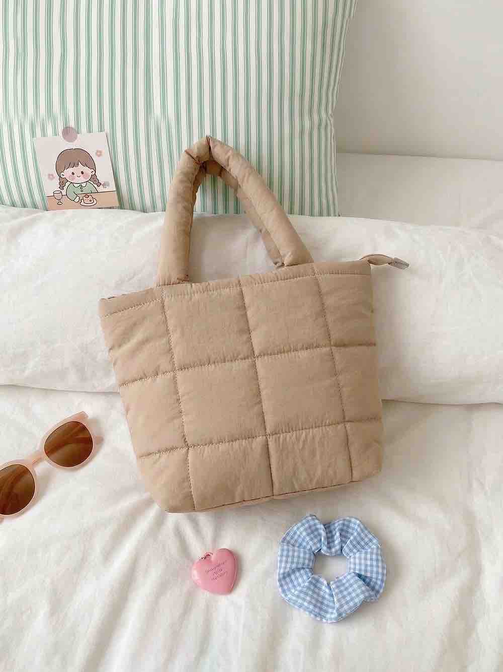 Puffer Tote Bag(2 pcs) Net Price Rs.415