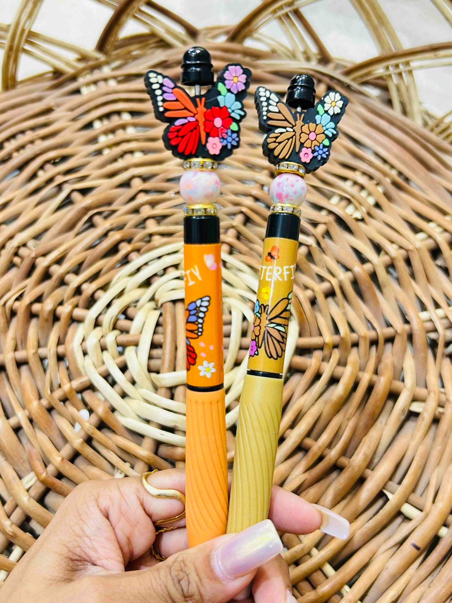 Butterfly Ornament Pen(4 pcs) Net Price Rs.40