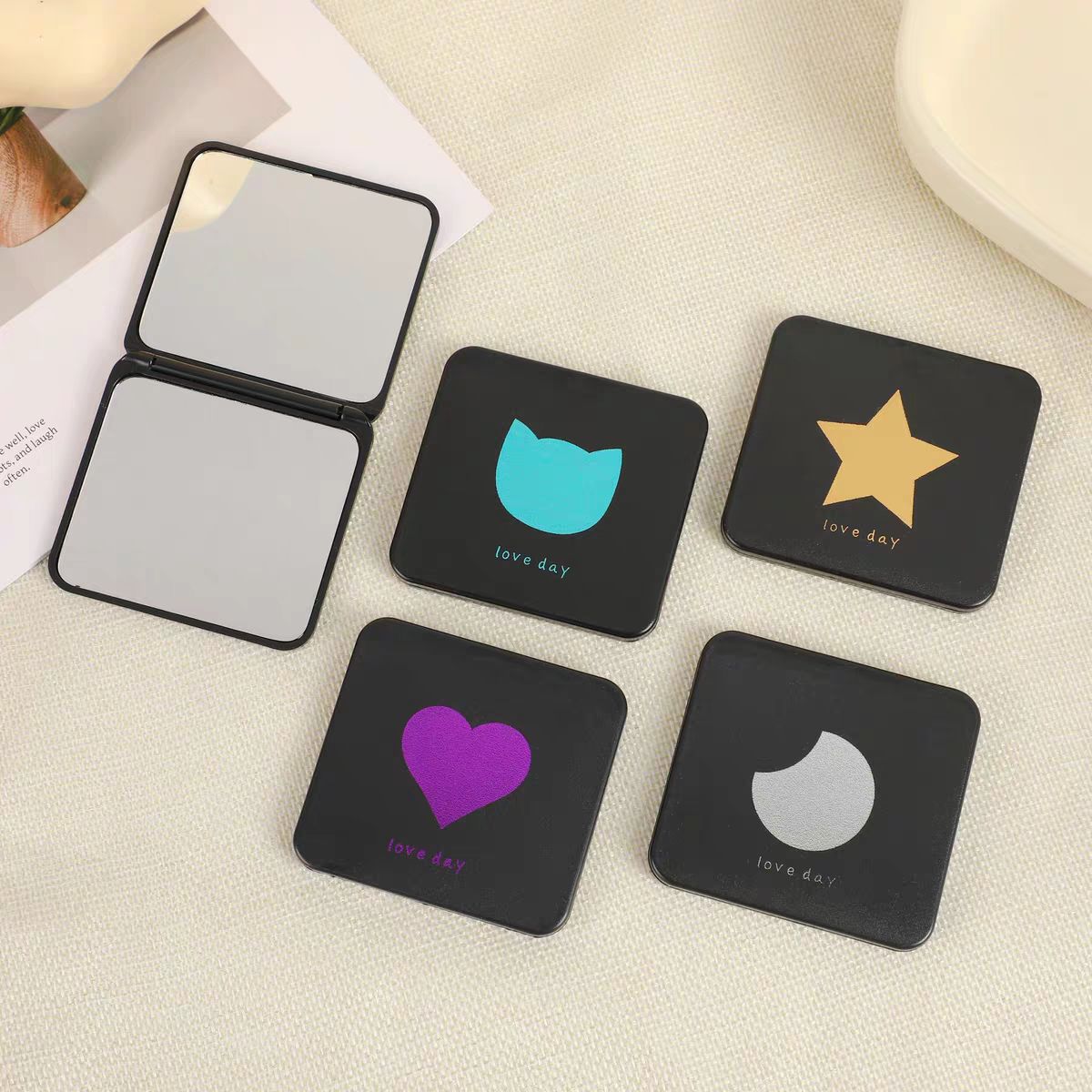 Foldable Pocket Mirror (MOQ 4) Net Price Rs.50
