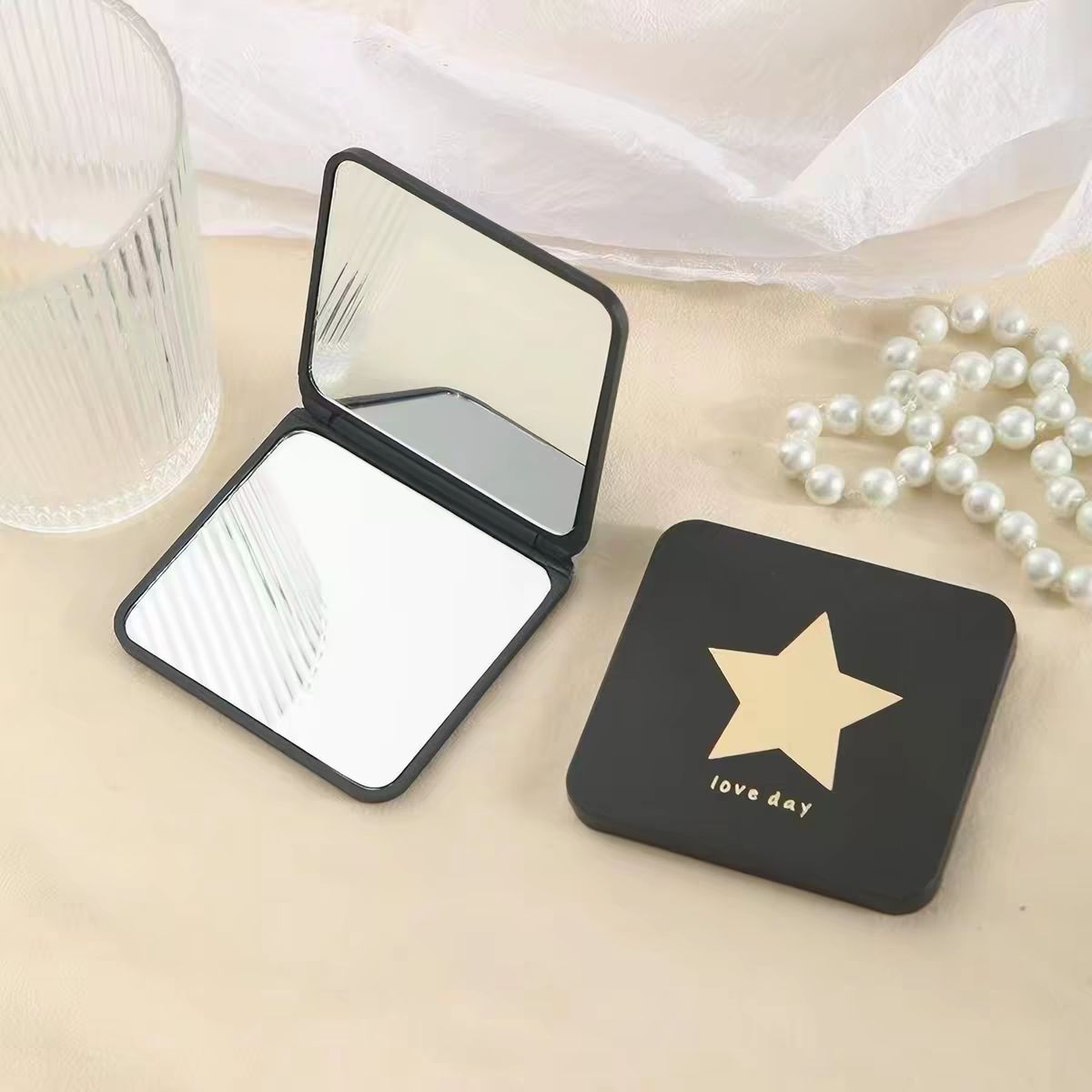 Foldable Pocket Mirror (MOQ 4) Net Price Rs.50